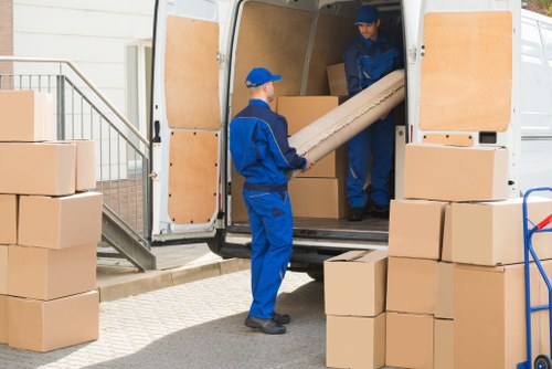Moving house in Lee with a local removals team planning access and parking