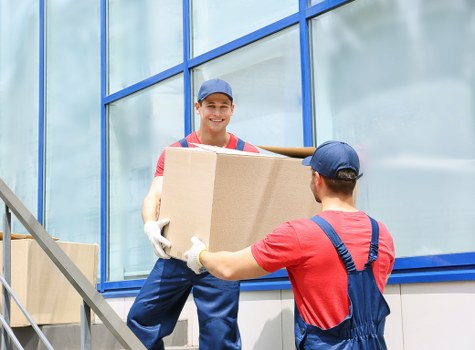 Local man and van service helping with a home move in Lee