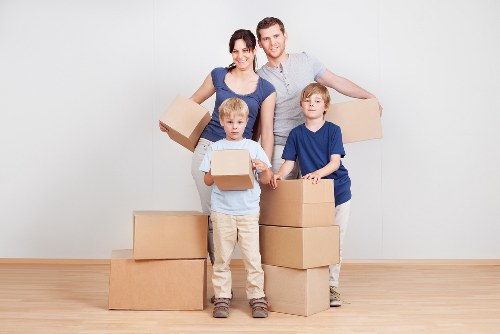 Commercial moving team preparing an office relocation in Lee
