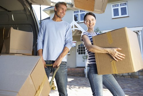 Local van service preparing for a flat move in Lee